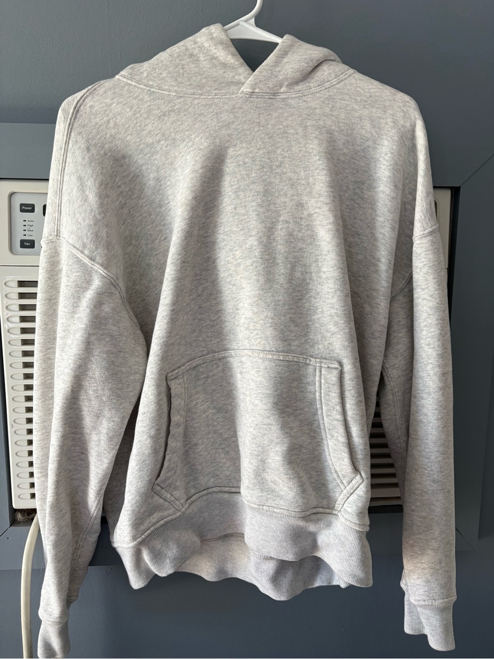 Abercrombie & Fitch Light Gray Crewneck Hoodie